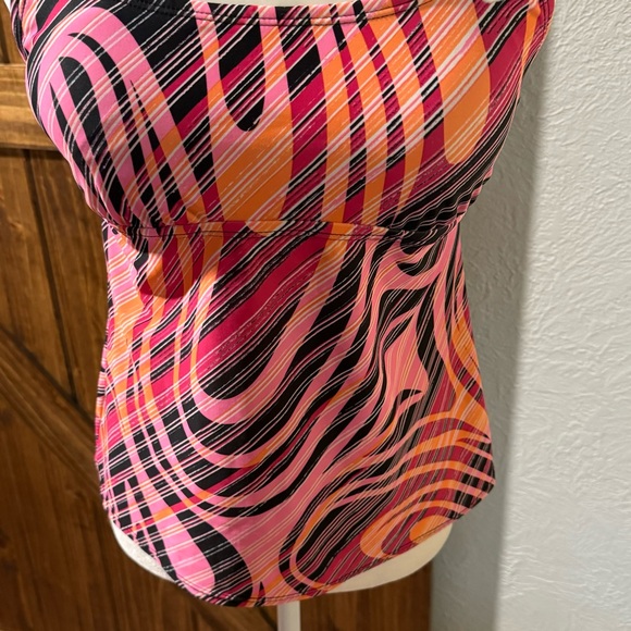 Nike | mult color | tankini swim suit top | Sz 8 (M) - Picture 8 of 16